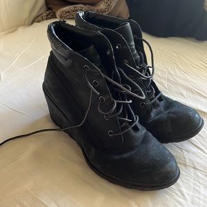 Black timberlands wedges